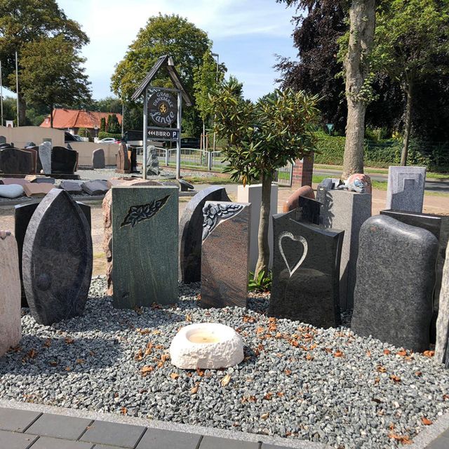 Lange Grabmale Delmenhorst Grabanlagen